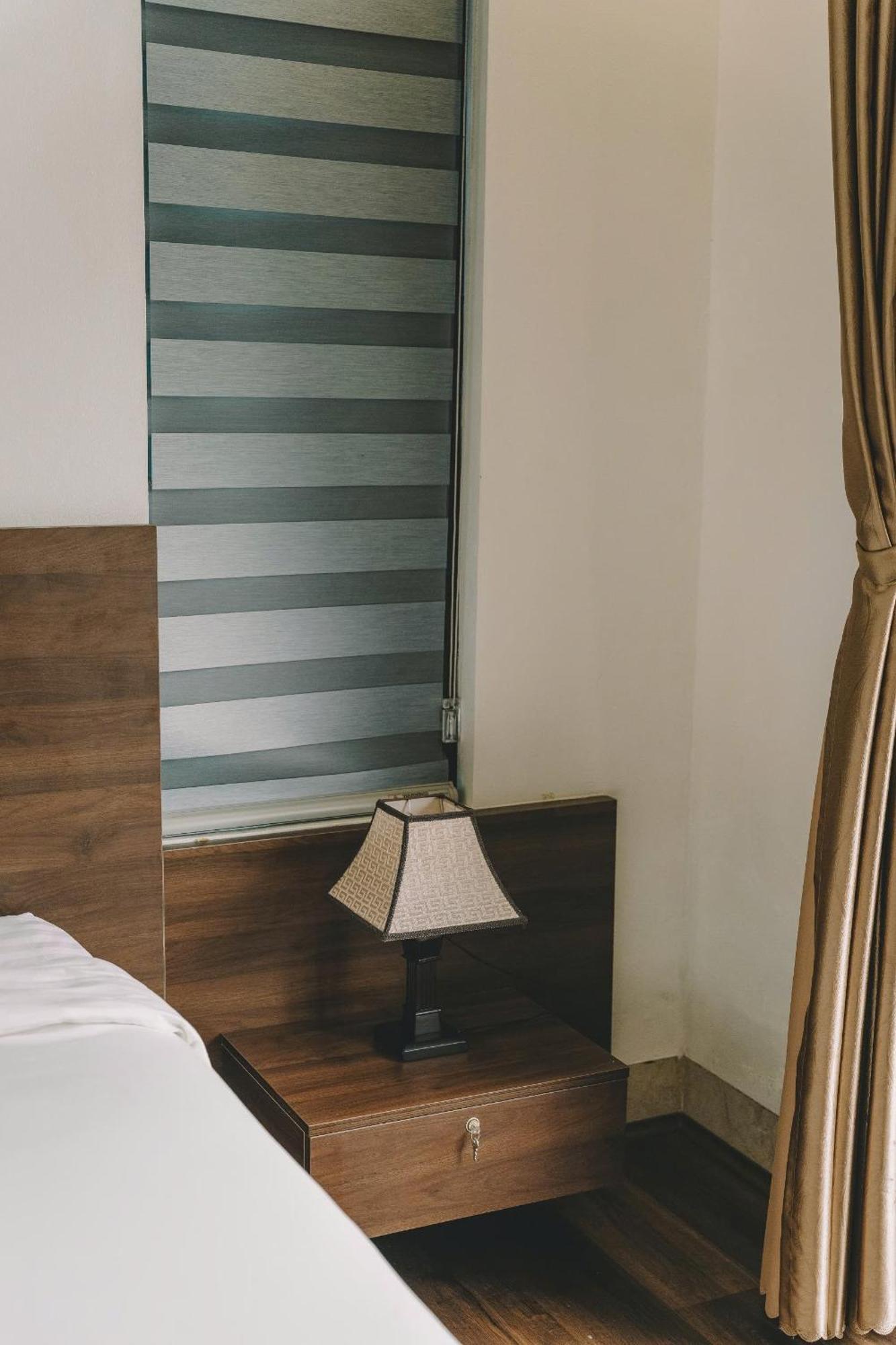 Tam Coc Harbor View Hotel & Travel Vu Lam Екстериор снимка